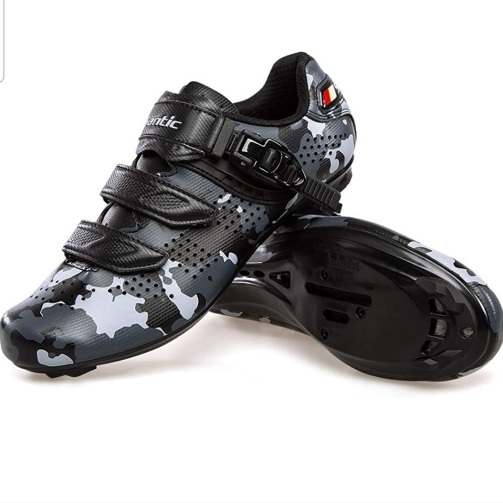 Santic Camo Ash Indoor Cleats Size 7 with Road Cleat Set
